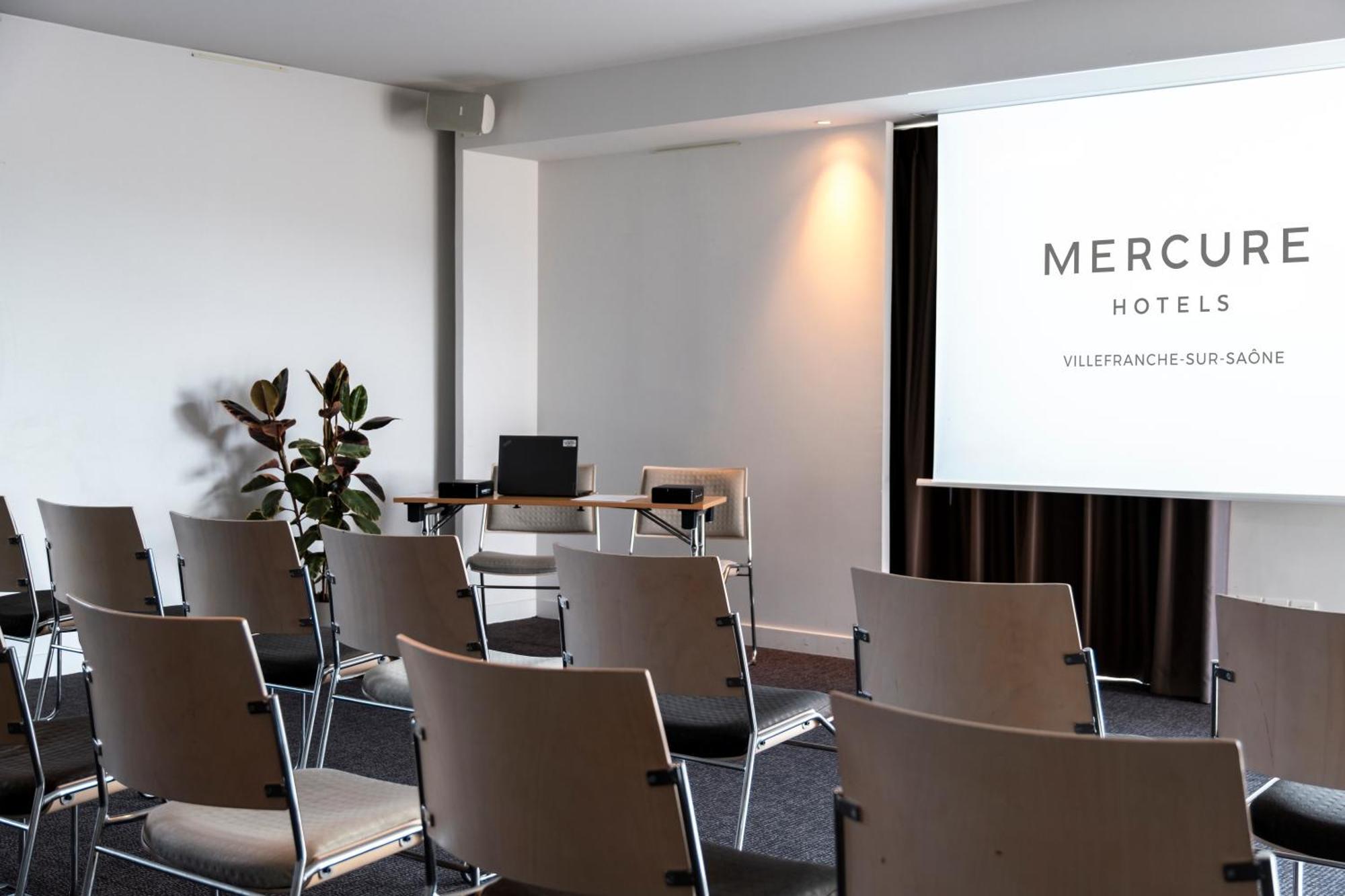 Mercure Villefranche-sur-Saône Esterno foto